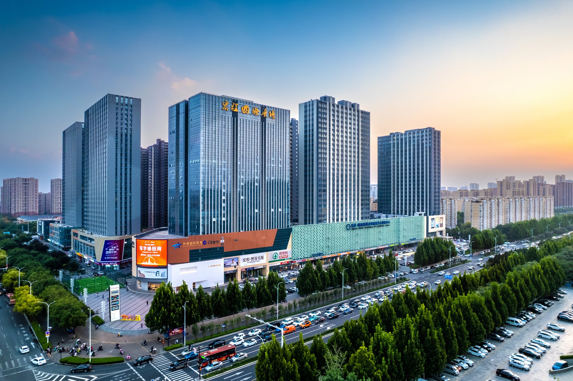 淄博宏程国际广场夕阳城市建筑航拍
